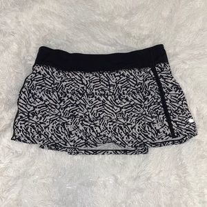 Lululemon Pace Rival Mid-Rise Skirt